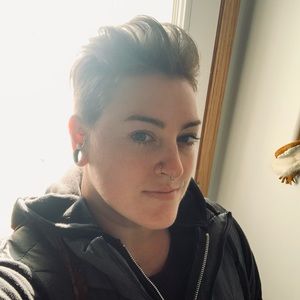 Meet your Posher, Linsey